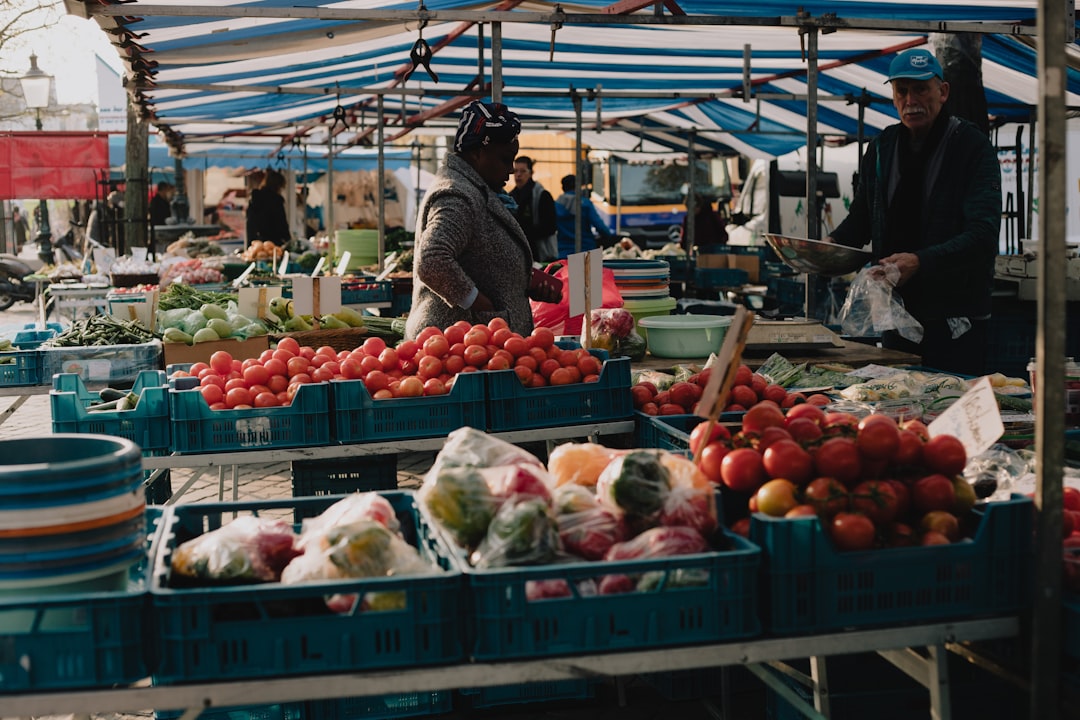 Alla Scoperta del Mercato di Giovedì a Plovdiv - ul. "Tsoko Kableshkov" 2 | Secret World Trip Planner