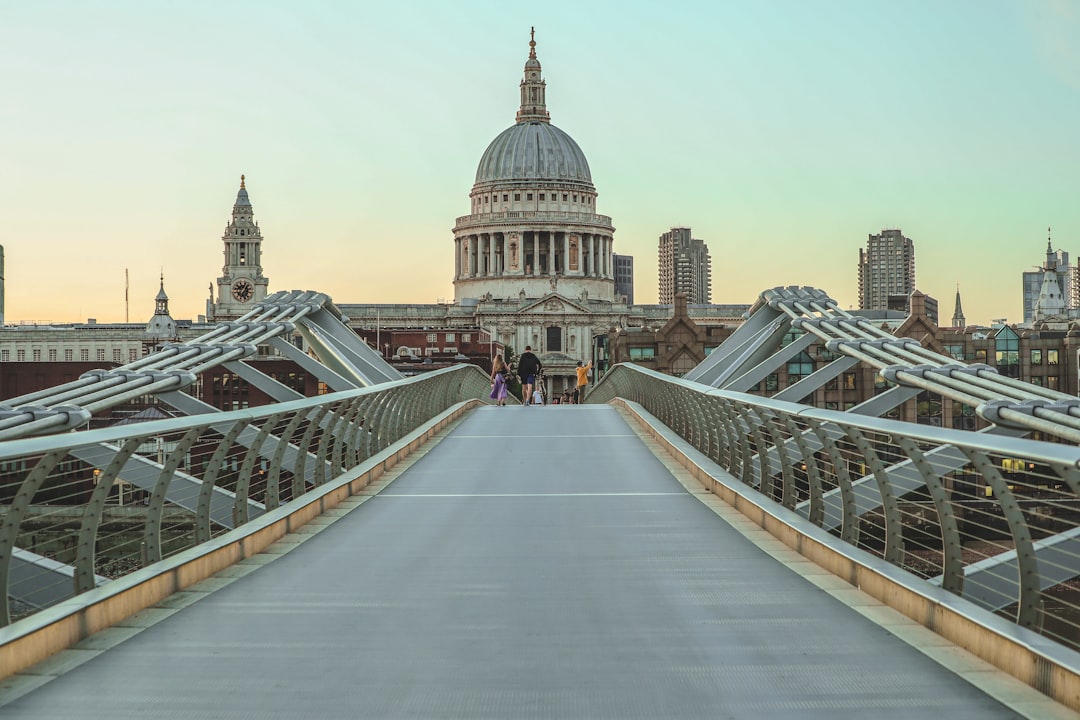 Millennium Bridge: A Bridge to the Future in London - Thames Embankment | Secret World Trip Planner