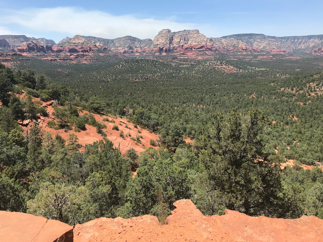 Scoprire il Ponte del Diavolo a Sedona: Un'Avventura Naturale - Devil's Bridge Trail | Secret World Trip Planner