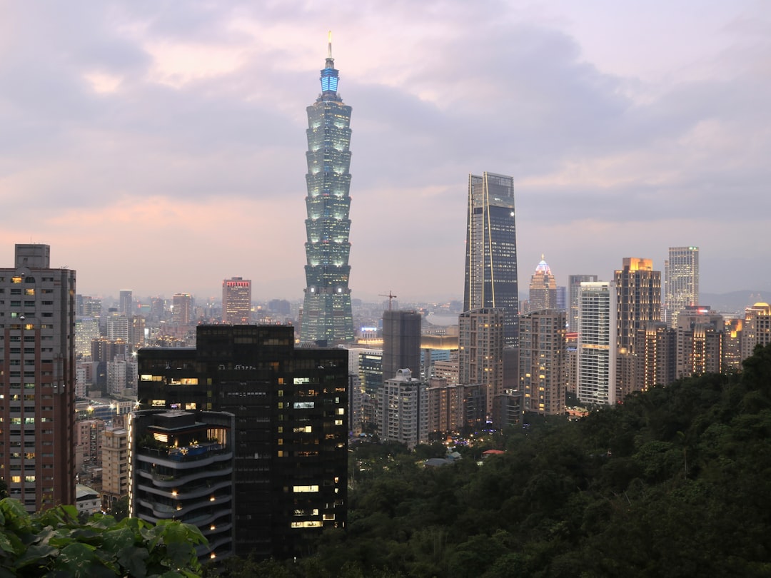Descubre la Magia de 古奇峰: Un Paraíso Escondido en Taiwán | Secret World Trip Planner