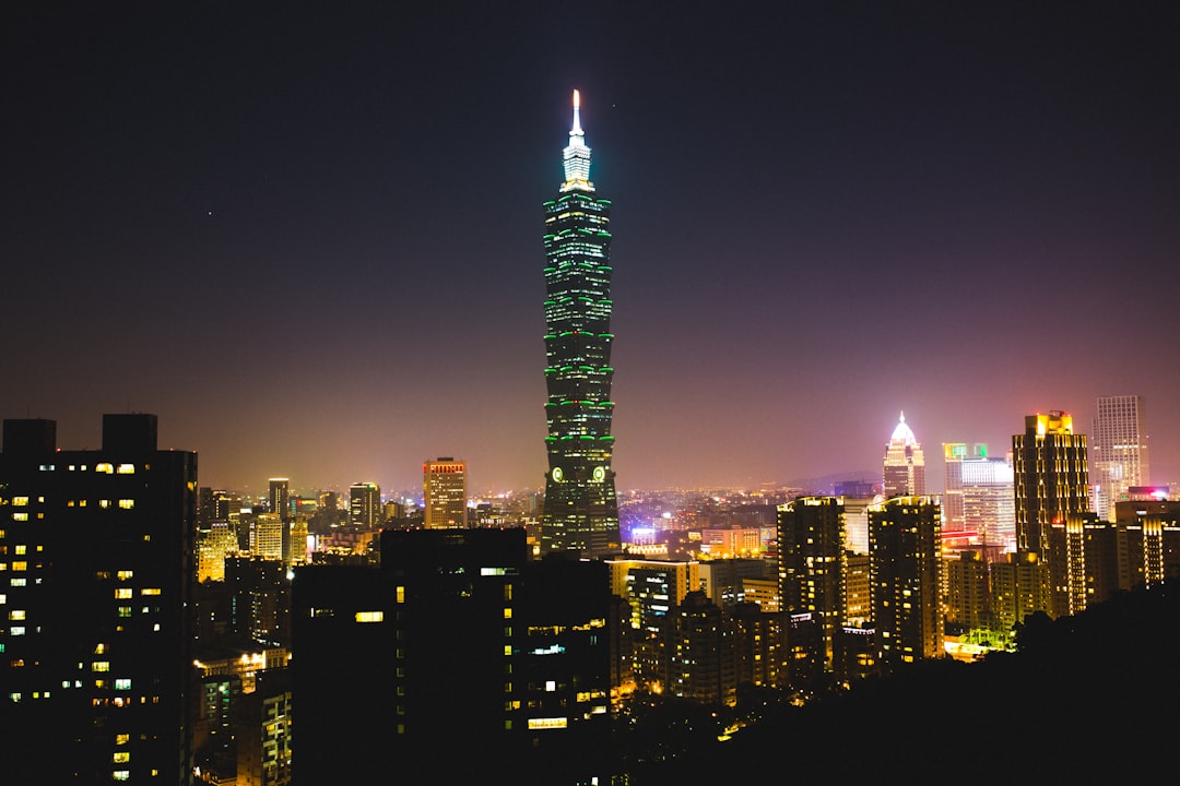 探索台中灯塔:台湾的海洋瑰宝 | Secret World Trip Planner