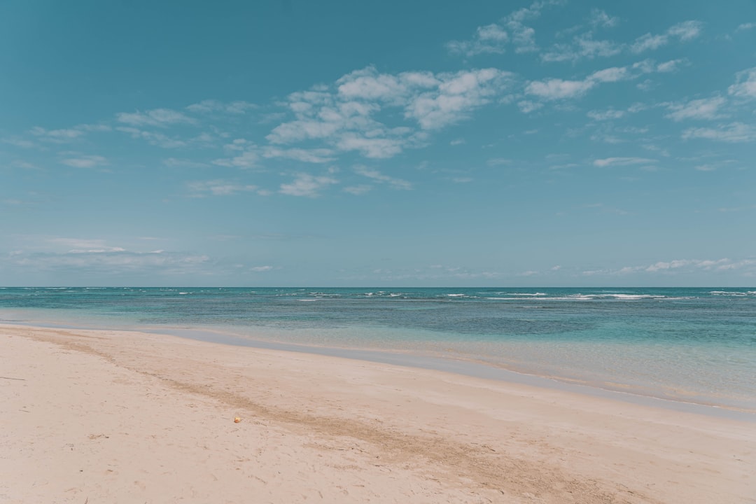 Praia de Pula: onde história e natureza se encontram - 52100 | Secret World Trip Planner