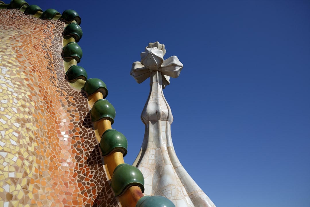 Casa Batlló: Um Tesouro da Arquitetura Modernista - Eixample | Secret World Trip Planner