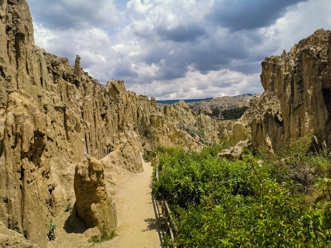Scopri la Magia della Valle de la Luna in Bolivia - San José de Chiquitos | Secret World Trip Planner