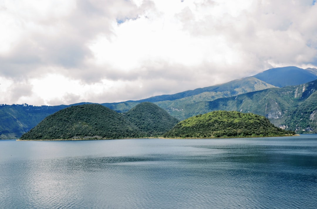 Yambo: Un viaggio tra cultura e avventura in Ecuador - Parroquia Antonio José Holguín | Secret World Trip Planner