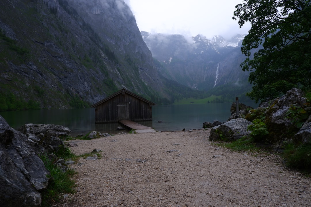 Königssee: 바이에른의 천국 같은 곳 - Schönau am Königssee | Secret World Trip Planner