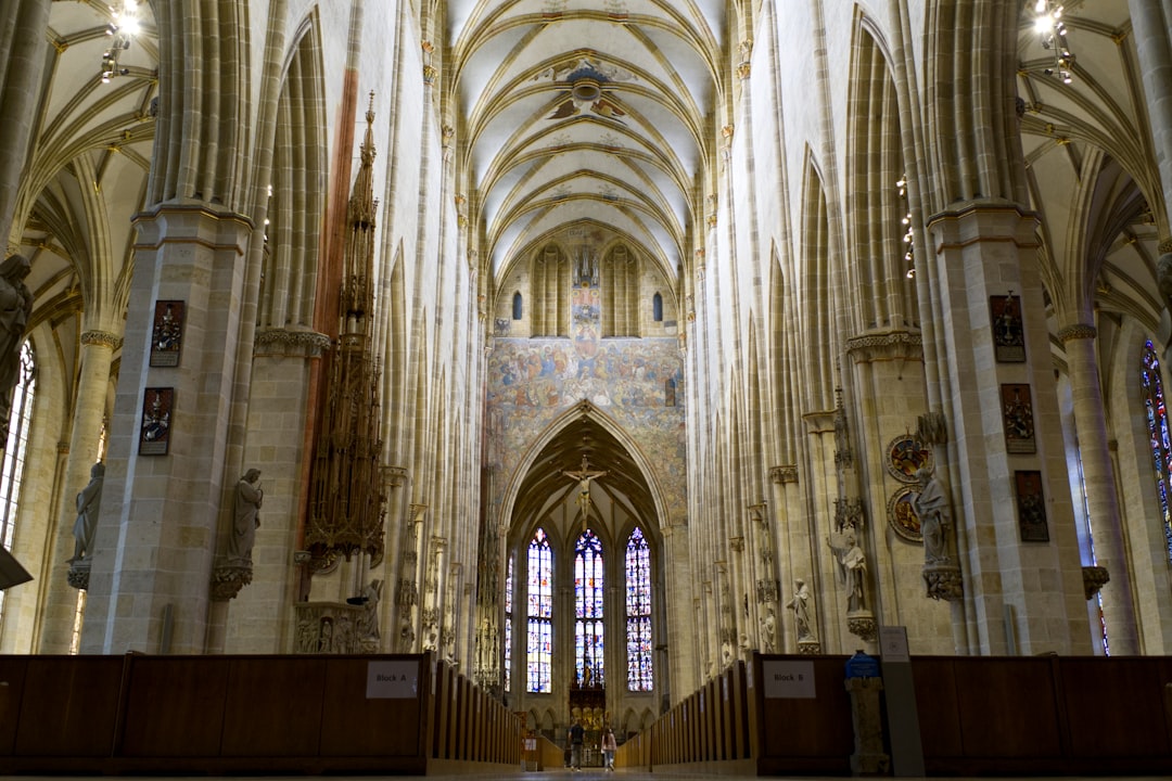 Découvrez l'Ulmer Münster : un chef-d'œuvre architectural à Ulm - Ulm | Secret World Trip Planner