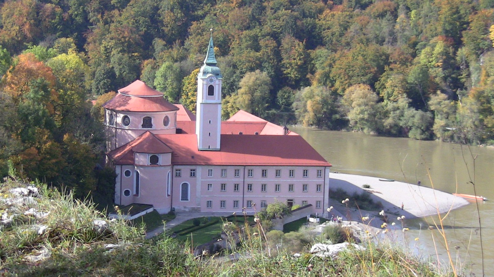Открытие Клостера Вельтенбург: культурное сокровище Баварии - Saal an der Donau | Secret World Trip Planner