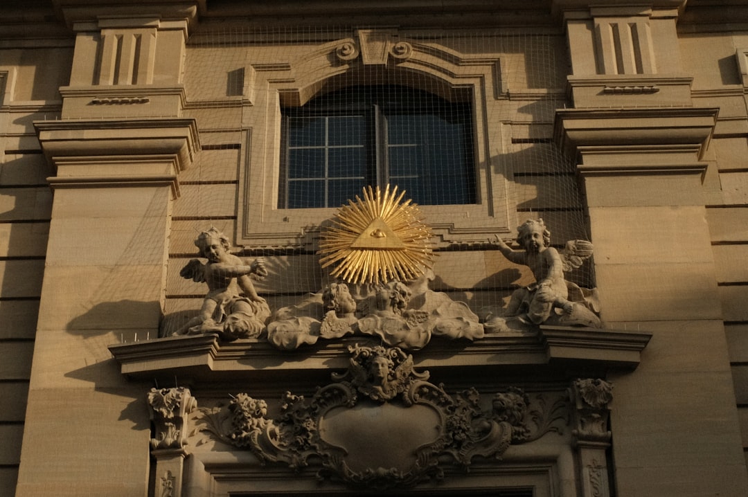 뮌헨의 역사와 아름다움, 마리엔베르크 요새 - Würzburg | Secret World Trip Planner