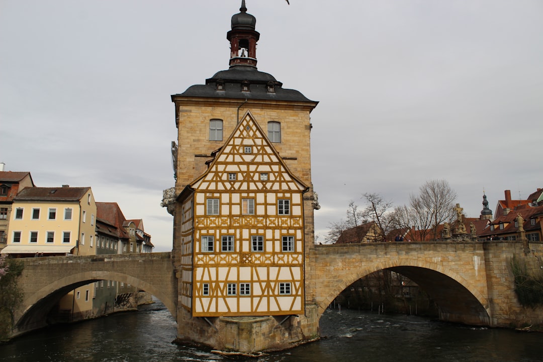 探索巴姆贝格的阿尔滕堡城堡:历史与美丽 - Bamberg | Secret World Trip Planner