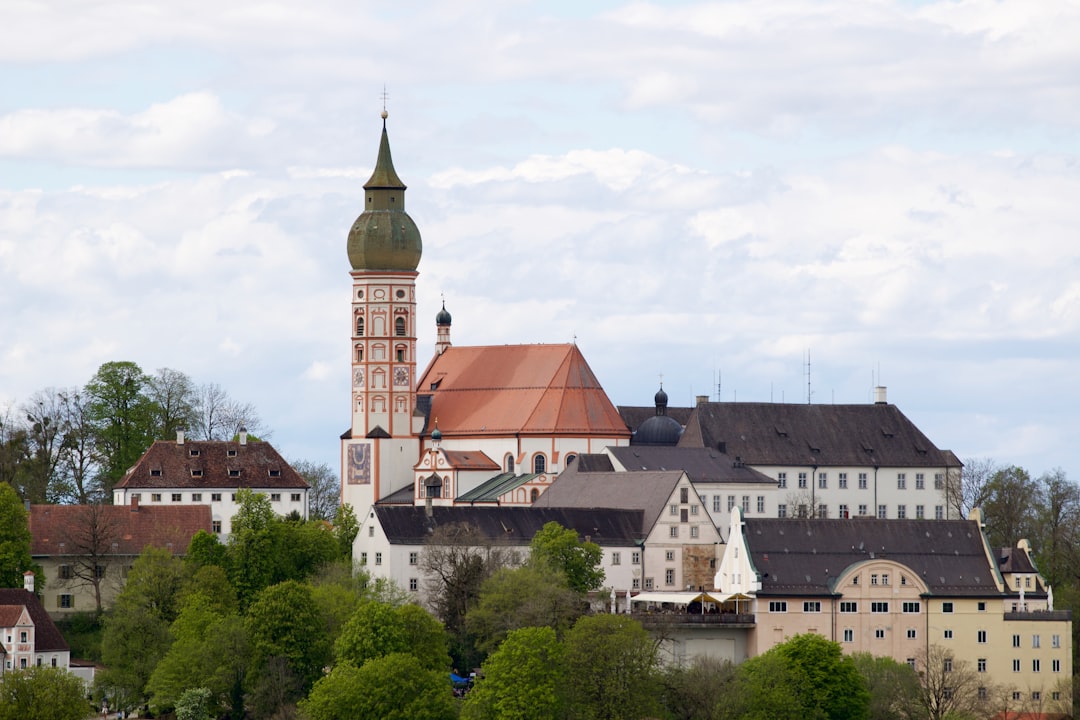 Scopri l'Abbazia di Andechs: un gioiello culturale in Baviera - Andechs | Secret World Trip Planner