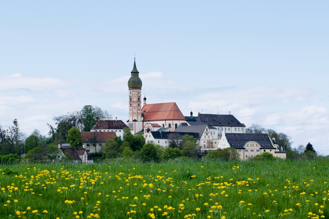 Scopri l'Abbazia di Andechs: un gioiello culturale in Baviera - Andechs | Secret World Trip Planner