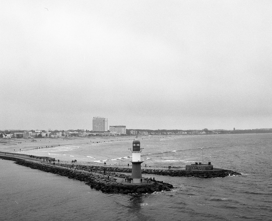 Warnemünde 등대 발견하기: 로스토크의 보석 - Rostock | Secret World Trip Planner