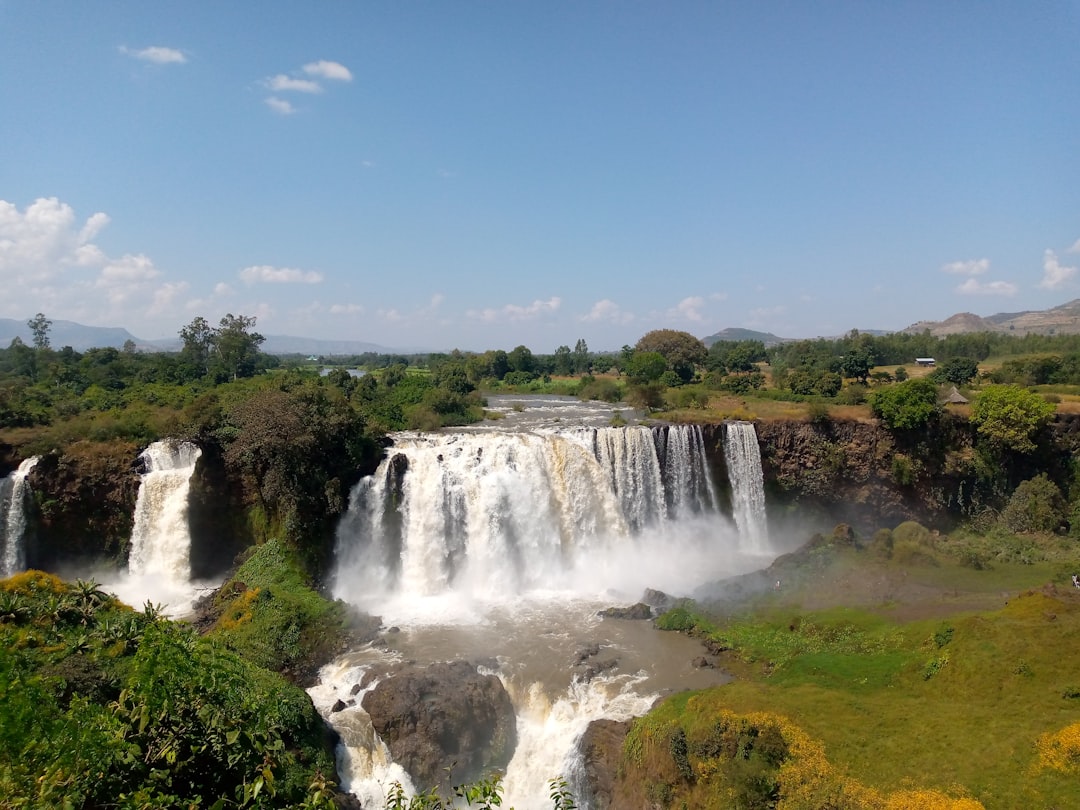 Découvrez les majestueuses chutes du Nil Bleu en Éthiopie - FHRQ+C5 Tis Abay | Secret World Trip Planner