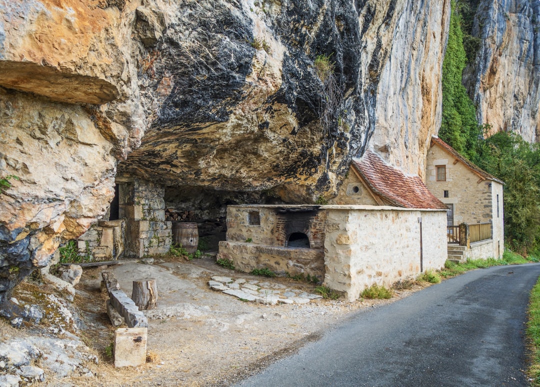 Grotte Chauvet: Uma Viagem ao Coração da Pré-História - Vallon-Pont-d'Arc | Secret World Trip Planner