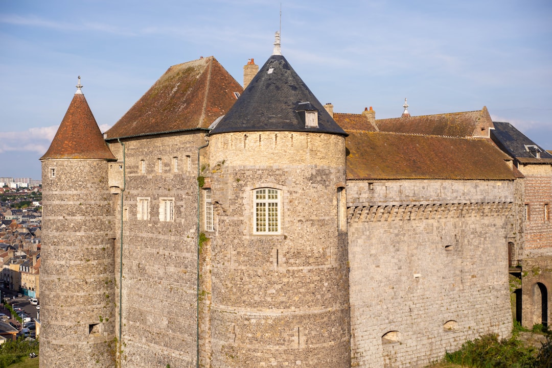 Découvrez le Château Fort de Sedan : un joyau de l'histoire française - Sedan | Secret World Trip Planner