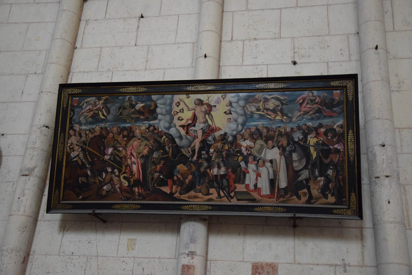 Découvrez la majesté de la Cathédrale Saint-Pierre de Poitiers - Poitiers | Secret World Trip Planner