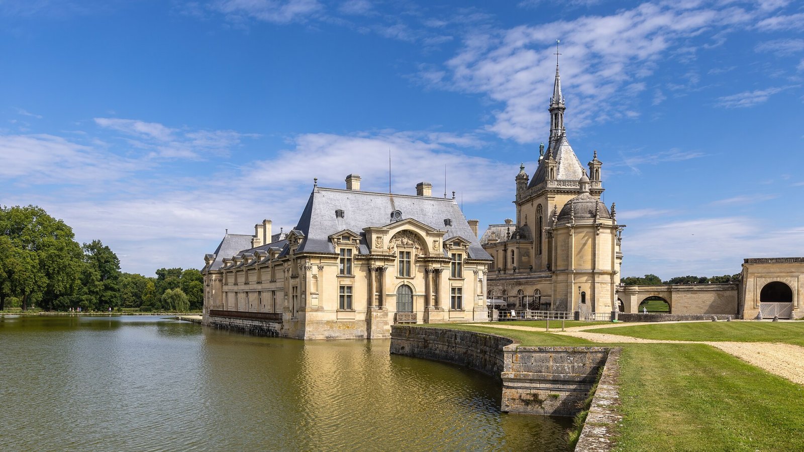 Château de Chantilly: un gioiello della storia francese - Chantilly | Secret World Trip Planner