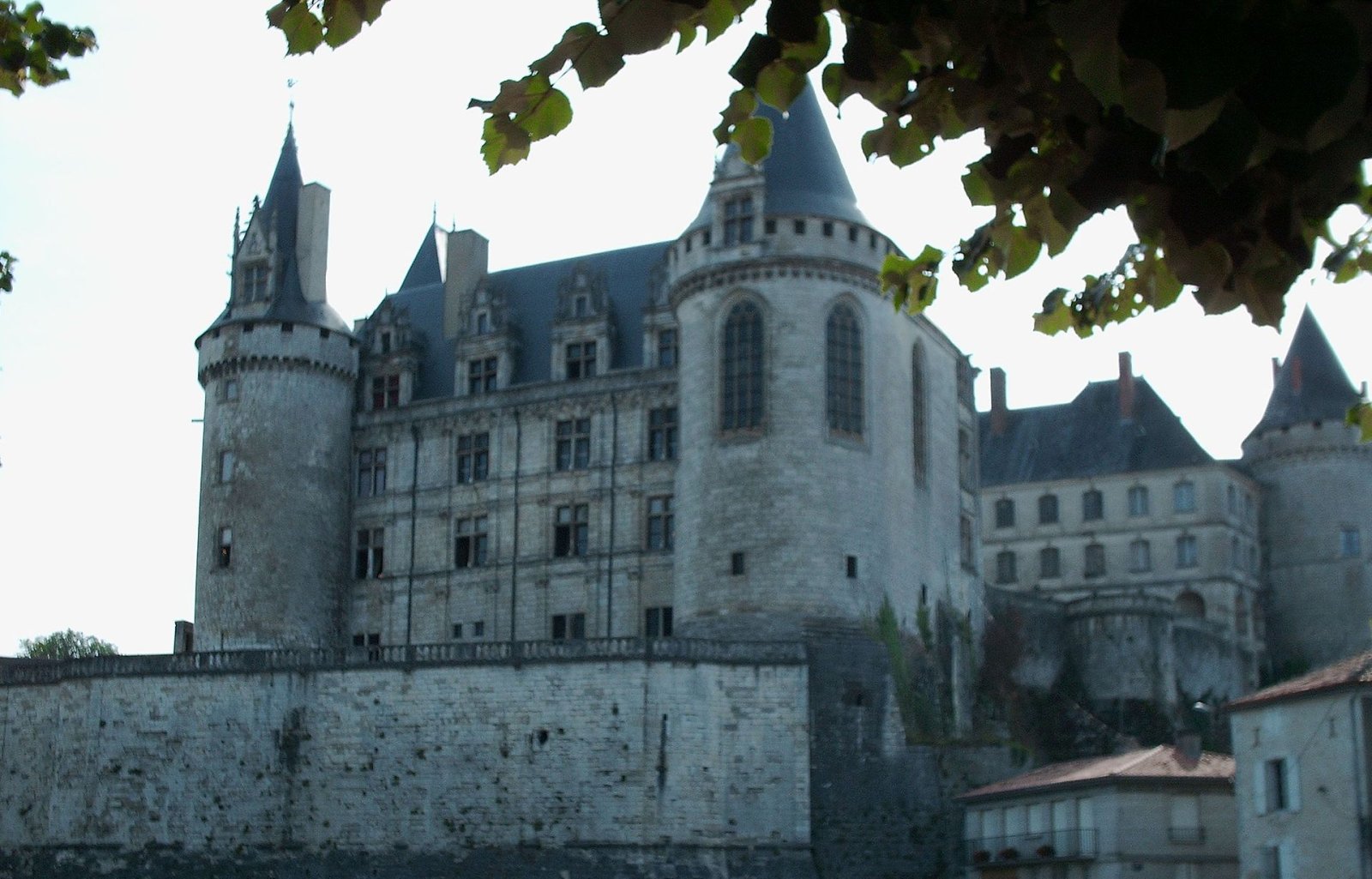 Château de La Rochefoucauld: un viaggio nella storia della Nouvelle-Aquitaine - La Rochefoucauld-en-Angoumois | Secret World Trip Planner