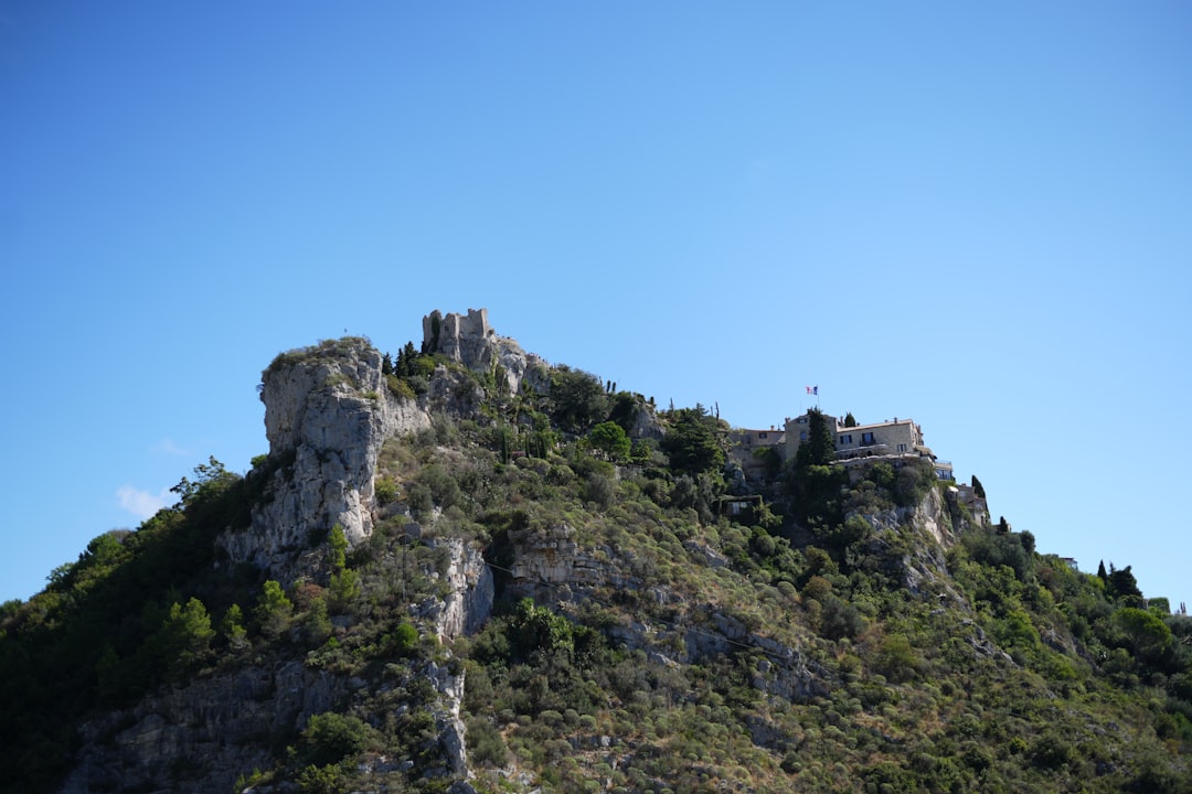 Descubre el encanto del Château des Baux en Provenza - Les Baux-de-Provence | Secret World Trip Planner