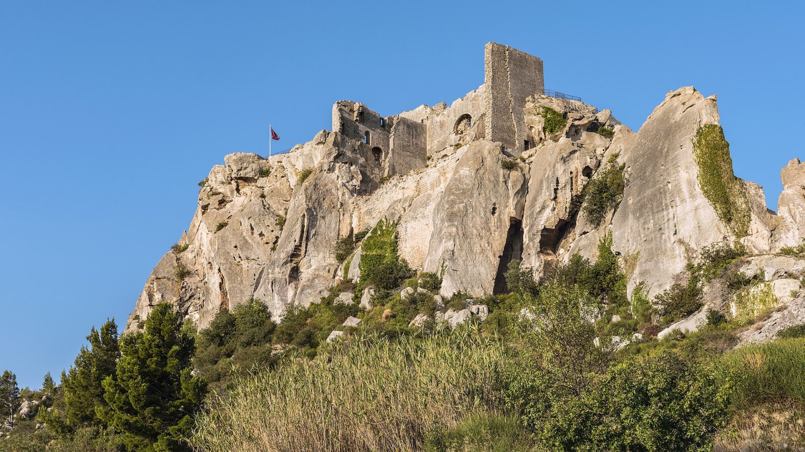 Descubra o encanto do Château des Baux na Provença - Les Baux-de-Provence | Secret World Trip Planner