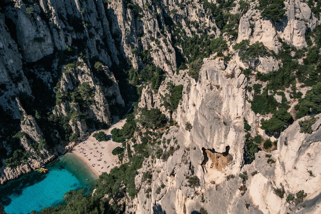 Calanques de Marseille: Un Paraíso Natural en Francia - Marseille | Secret World Trip Planner