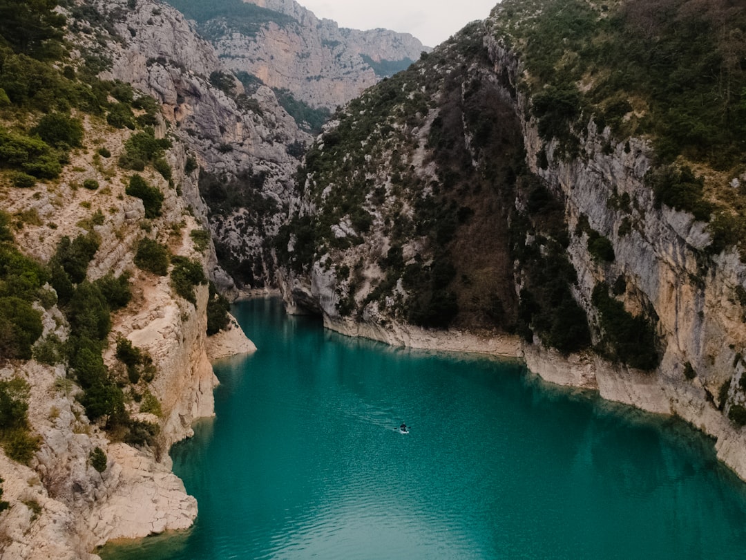 Gorges du Verdon: ein Naturparadies in der Provence - Aiguines | Secret World Trip Planner