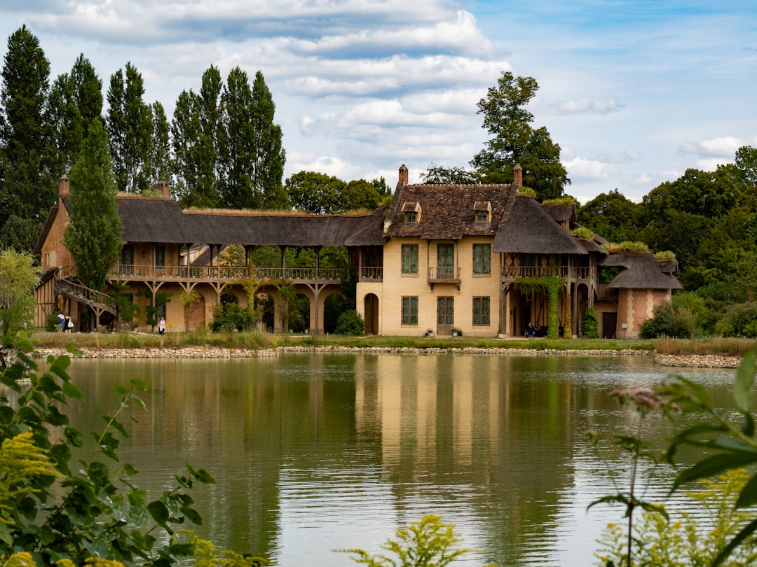 Étang de Berre: un angolo di natura in Provenza — Berre-l'Étang