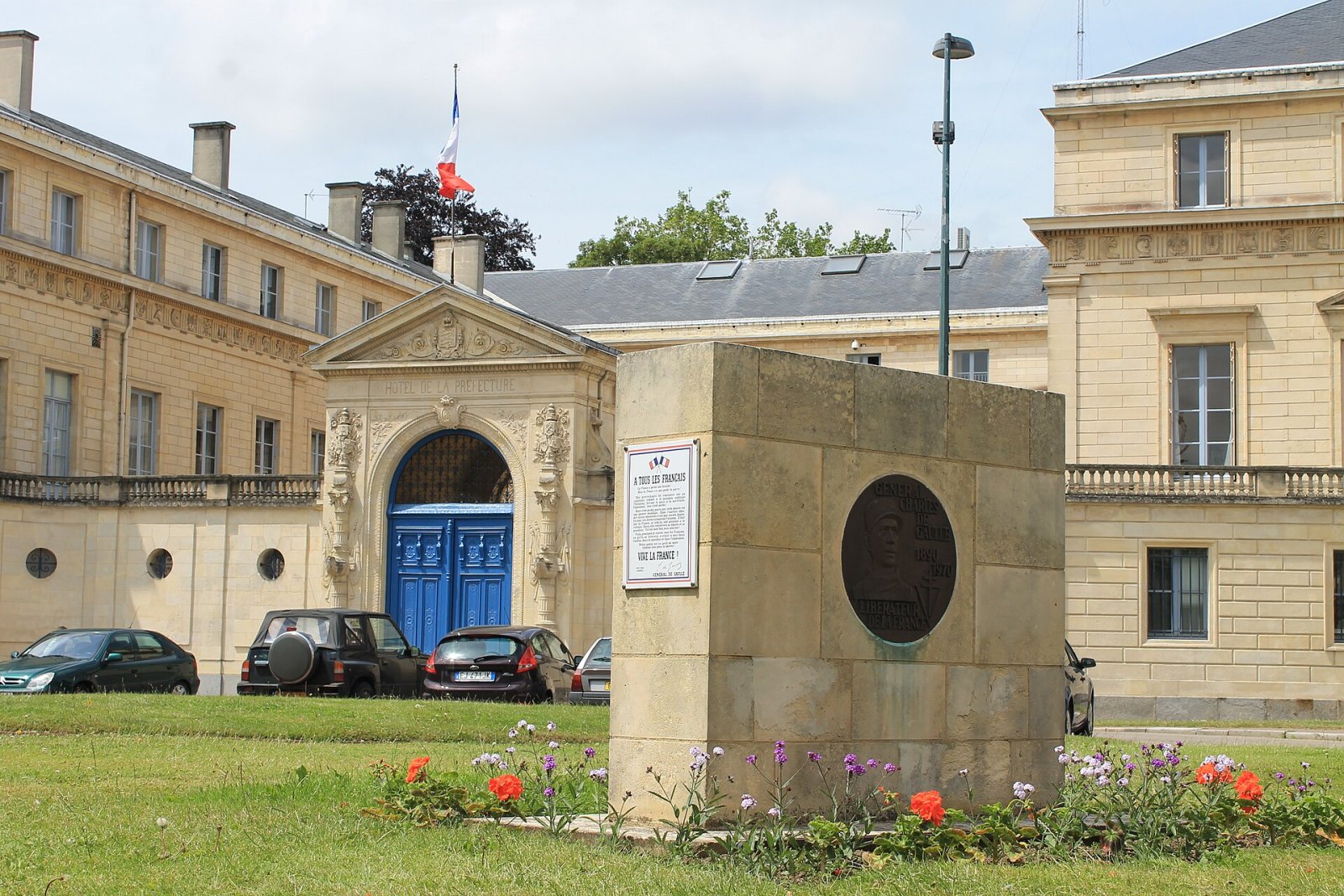 Découvrez le Mémorial de Caen : un voyage dans l'histoire de la Normandie - Moyaux | Secret World Trip Planner