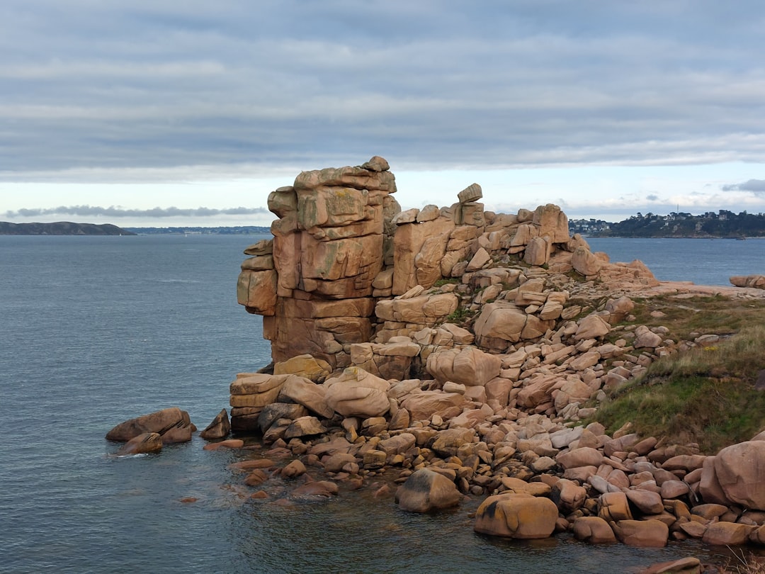 Exploring the Côte de Granit Rose: A Gem of Brittany - Montolivet | Secret World Trip Planner