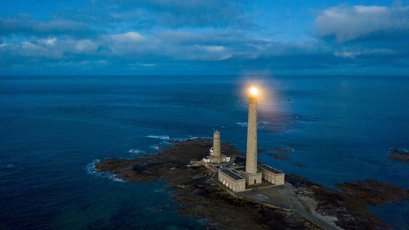 Scopri il faro di Gatteville: un gioiello della Normandia - Saint-Saëns | Secret World Trip Planner