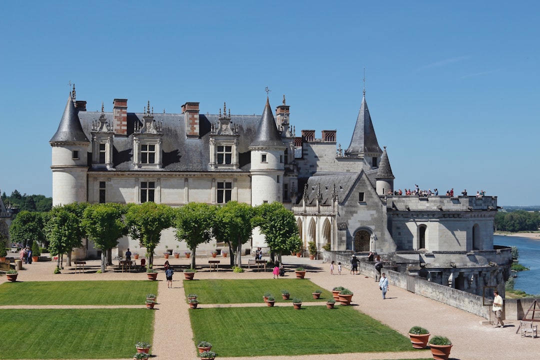 Откройте для себя очарование Шато дю Кло Люсэ в Амбуазе - Amboise | Secret World Trip Planner