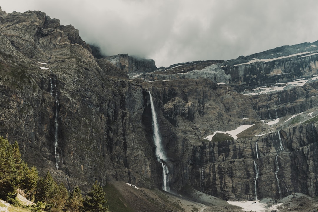 Scopri il Cirque de Gavarnie: un gioiello naturale in Occitanie | Secret World Trip Planner