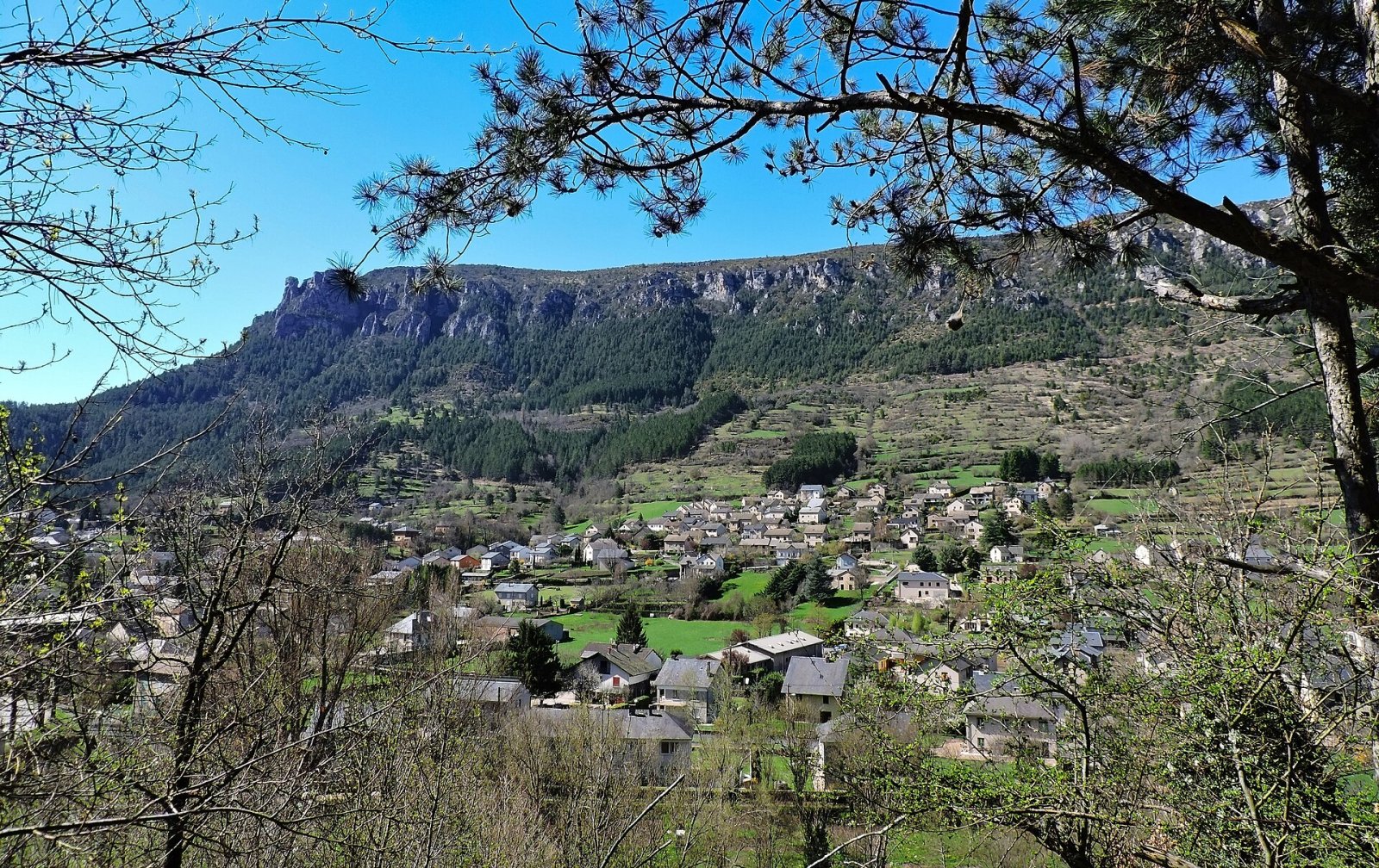 Causse Méjean: Природный Рай в Окситании - Gorges du Tarn Causses | Secret World Trip Planner