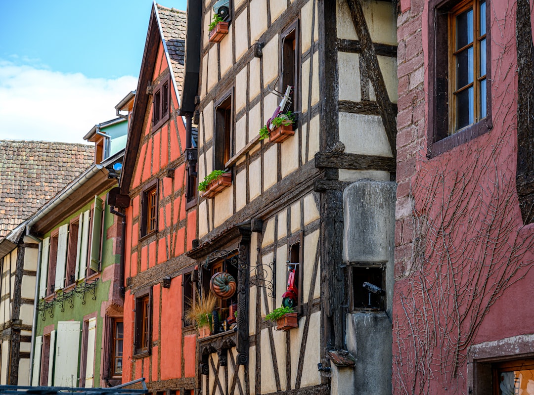 Riquewihr: Ein mittelalterliches Juwel im Elsass - Riquewihr | Secret World Trip Planner