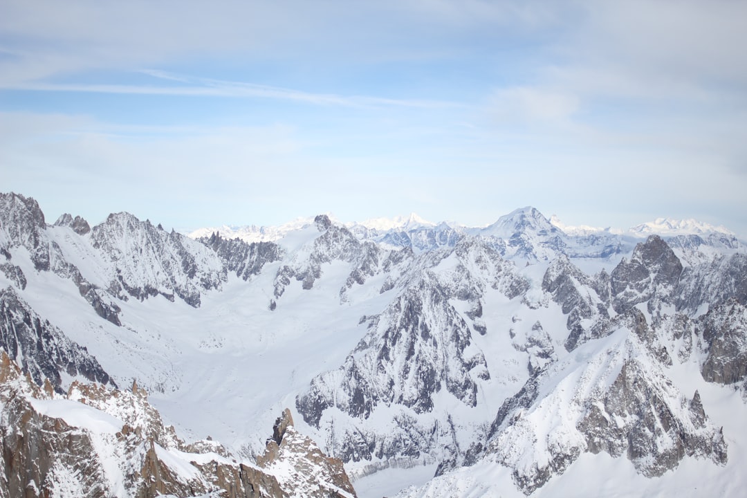 Aiguille du Midi: Um Paraíso Natural em Chamonix - Chamonix-Mont-Blanc | Secret World Trip Planner