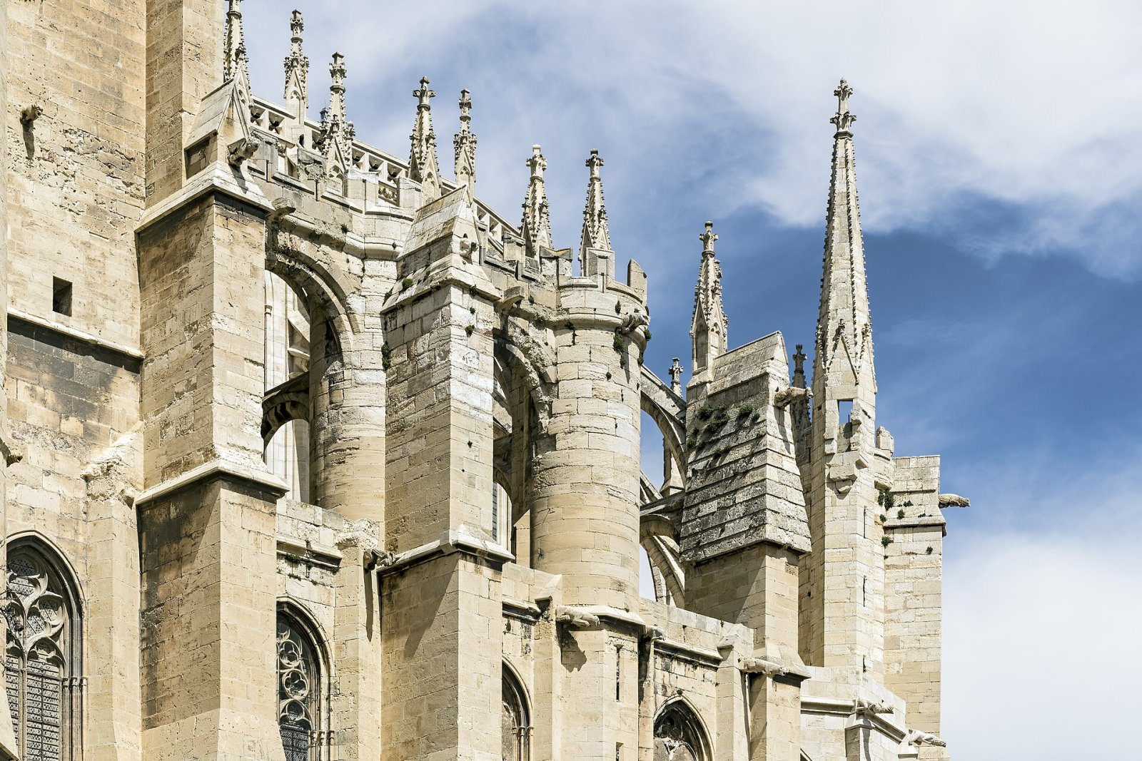 Discover the Cathédrale Saint-Just de Narbonne: a Gem of Occitanie - Narbonne | Secret World Trip Planner