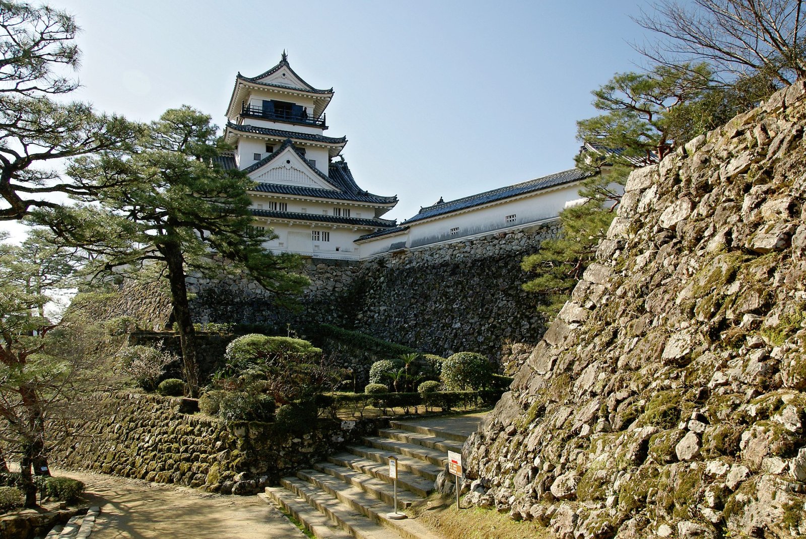Kochi Castle: A Historical Treasure in the Heart of Japan - Kochi | Secret World Trip Planner