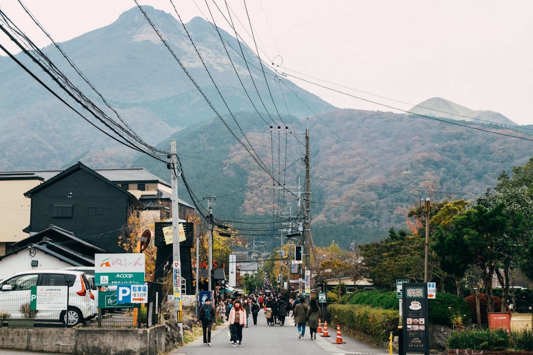 Découvrez Yufuin : la perle des sources thermales de Kyushu - Yufu | Secret World Trip Planner