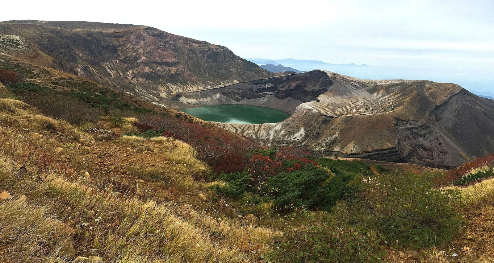 Zao Okama Crater Lake: Un gioiello naturale nel Tohoku - Zaō | Secret World Trip Planner