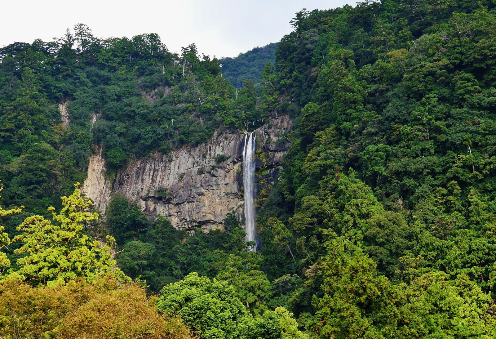 Entdecken Sie die Wunder der Nachi Falls in Nachikatsuura - Nachikatsuura | Secret World Trip Planner