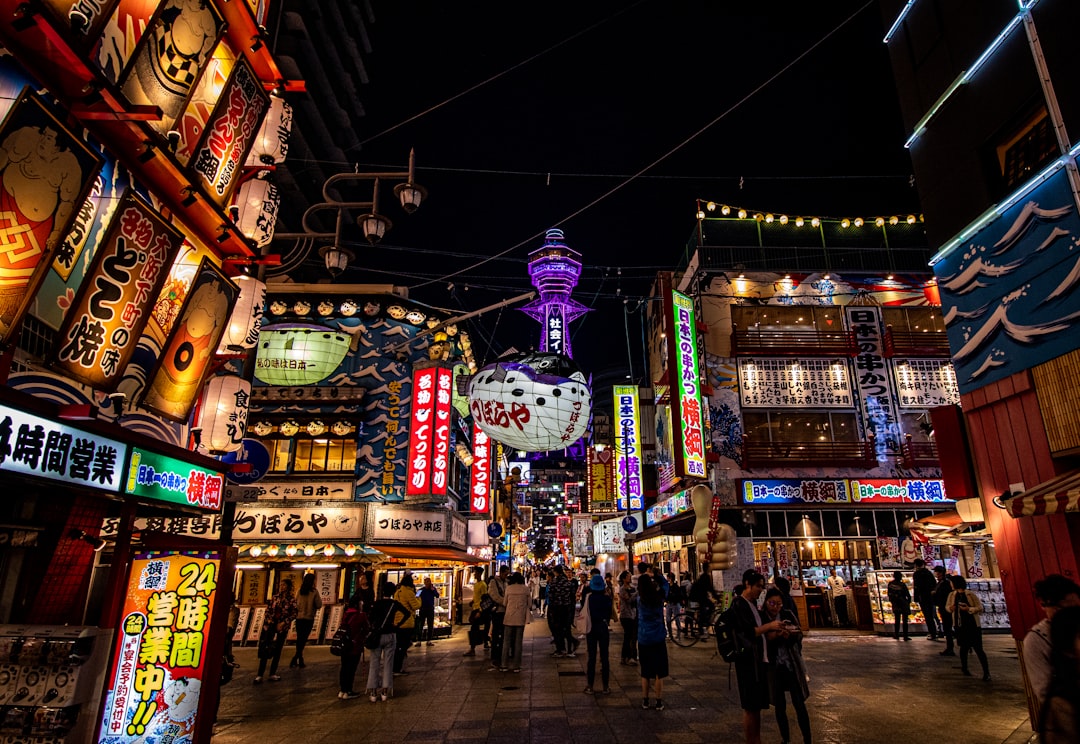 Osaka Shinsekai: uma viagem no coração de Kansai - Osaka | Secret World Trip Planner