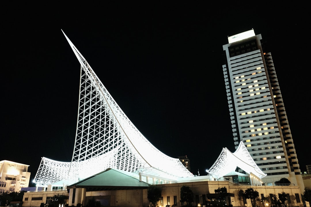 Descubre Meriken Park en Kobe: una joya de historia y cultura - Kobe | Secret World Trip Planner
