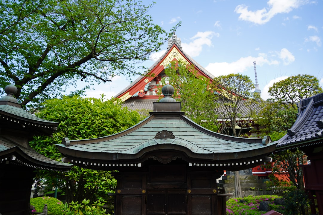 Descubra Senso-ji: o Templo de Tóquio entre história e espiritualidade - Taito City | Secret World Trip Planner