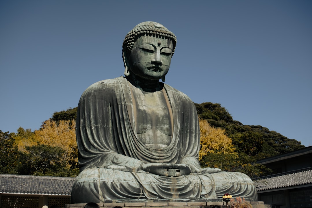 Découvrez le Grand Bouddha de Kamakura : histoire et culture au Japon - Kamakura | Secret World Trip Planner