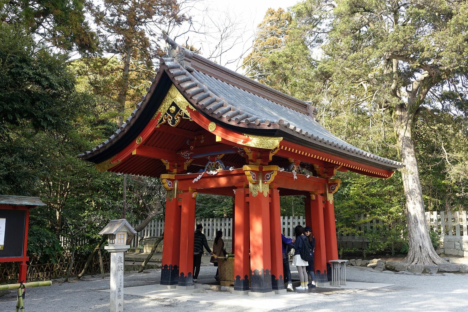 Descubre Tsurugaoka Hachimangu: una joya cultural en Kamakura - Kamakura | Secret World Trip Planner