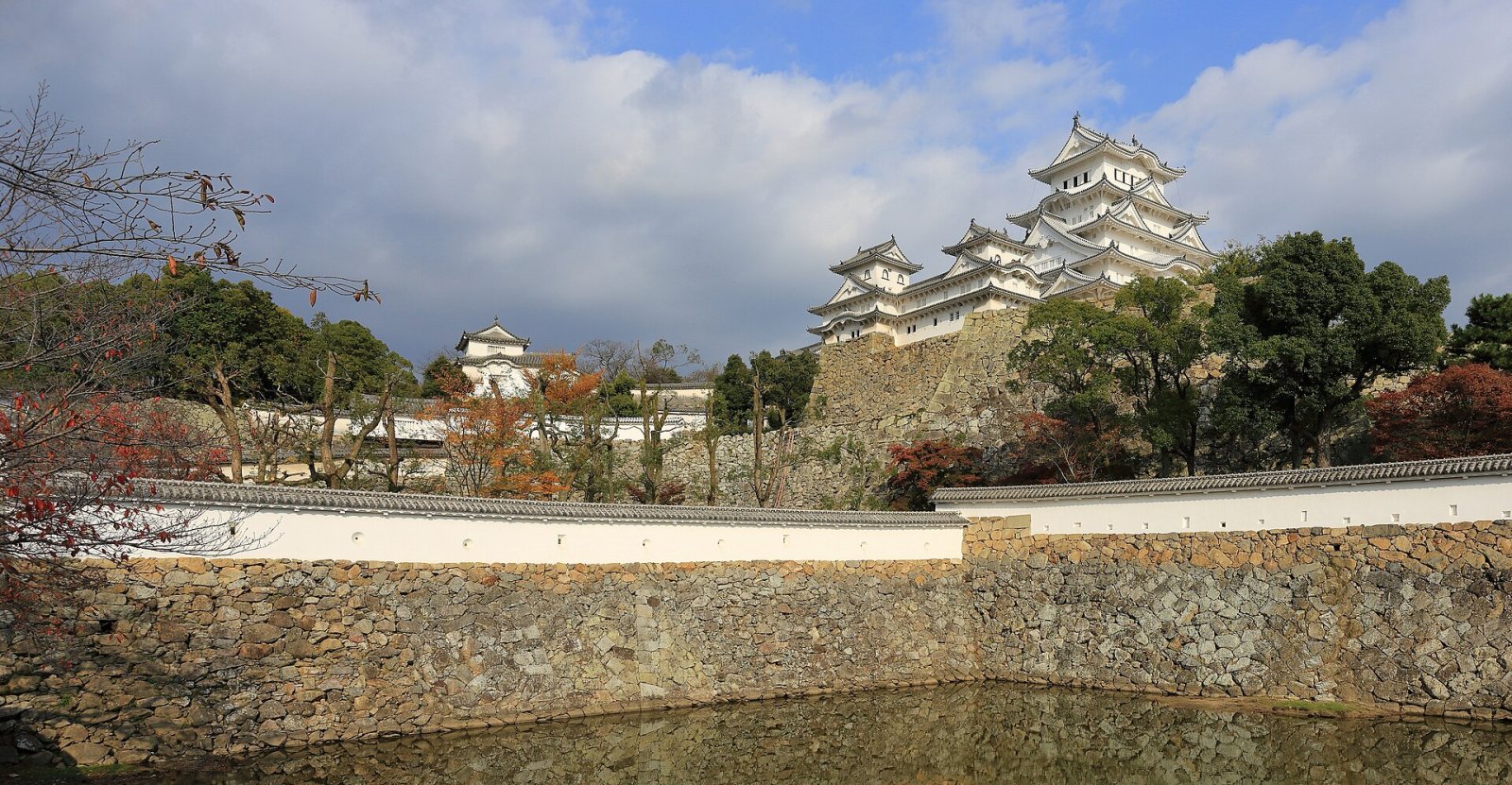 Scopri Himeji Castle: il gioiello del Kansai giapponese - Himeji | Secret World Trip Planner