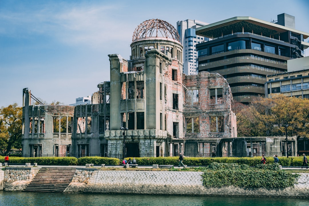 Hiroshima Peace Memorial: Un Viaje en la Memoria y la Esperanza - Hiroshima | Secret World Trip Planner