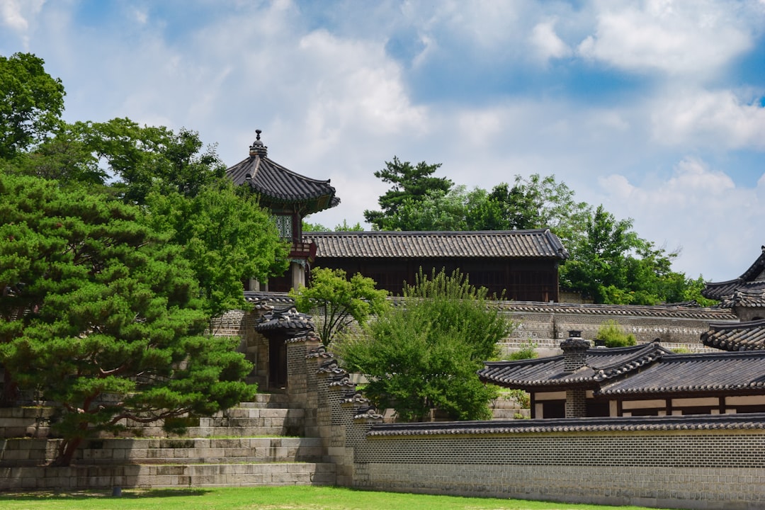 访问昌德宫：首尔的历史与美丽 - Jongno District | Secret World Trip Planner