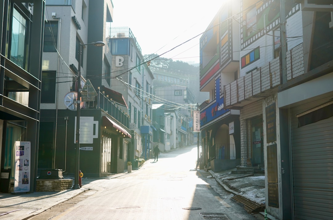 Scoprire Myeongdong: il cuore pulsante di Seoul - Jung District | Secret World Trip Planner